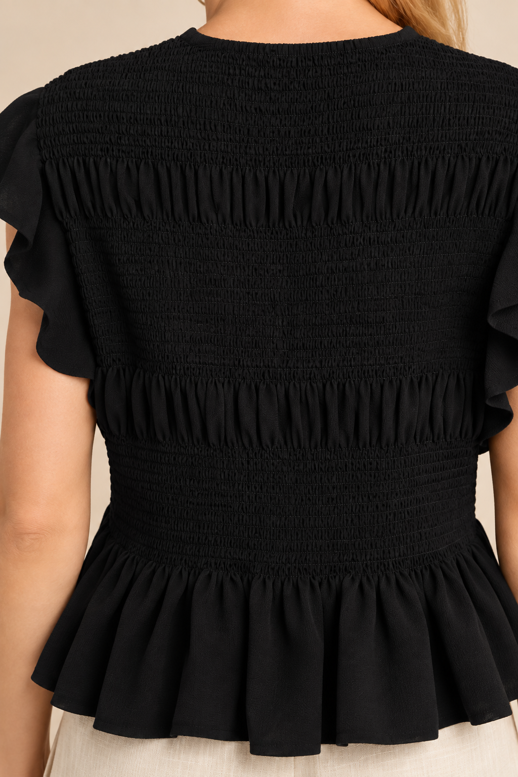 The Elara Linen Blouse