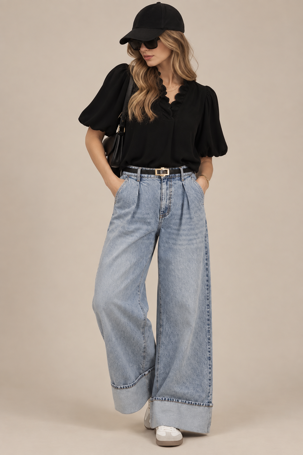 Linen Scallop Trim V-Neck Blouse