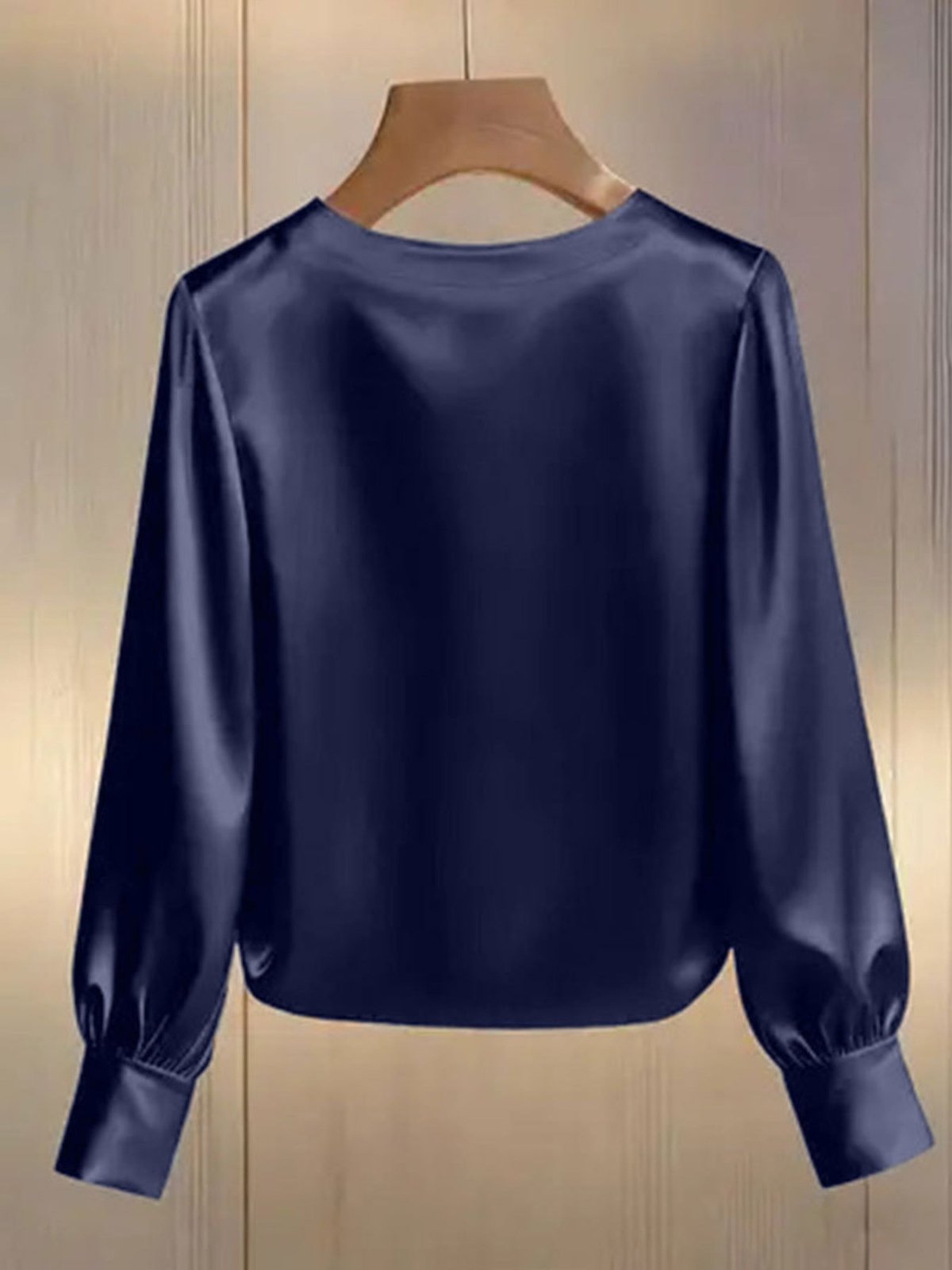 Pearl Trim Round Neck Silk Blouse - Hinnulus