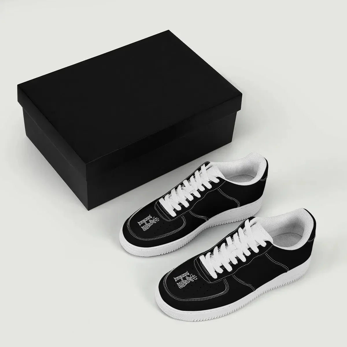 SF_F8 Low Top Unisex Sneaker - Hinnulus